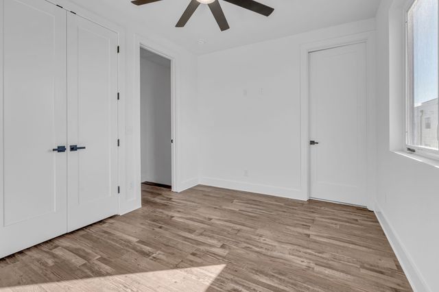 910 Youngs Ln Unit 1, Nashville, TN 37207