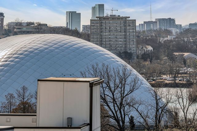 910 Youngs Ln Unit 1, Nashville, TN 37207