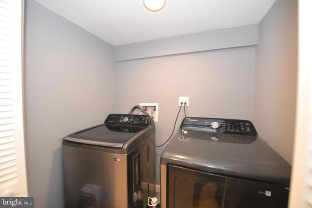 4114 FAIRVIEW AVE, Baltimore, MD 21216