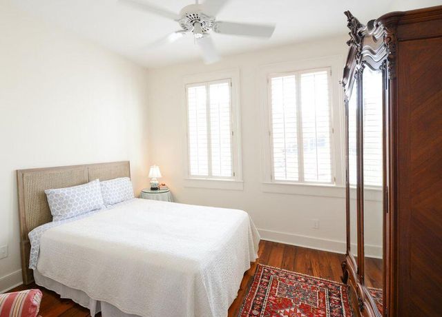 61 Queen Street B, Charleston, SC 29401