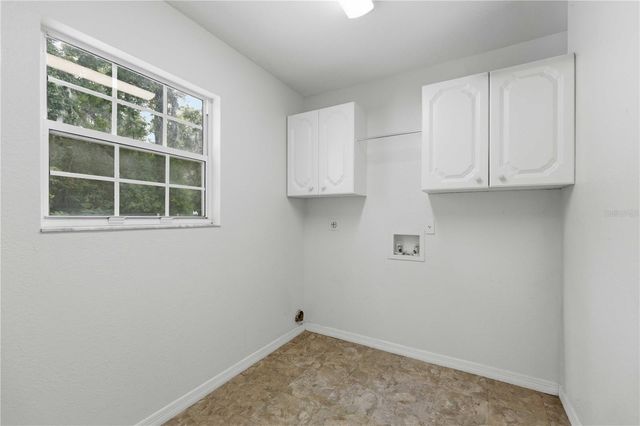 3015 SE 40TH STREET, Ocala, FL 34480