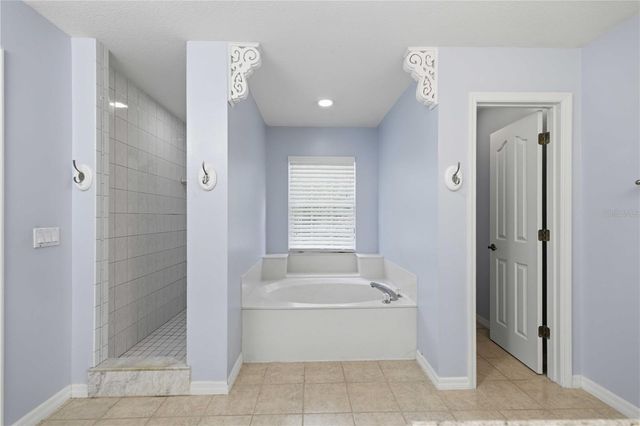 3015 SE 40TH STREET, Ocala, FL 34480