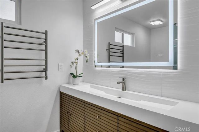 25181 Barents, Laguna Hills, CA 92653