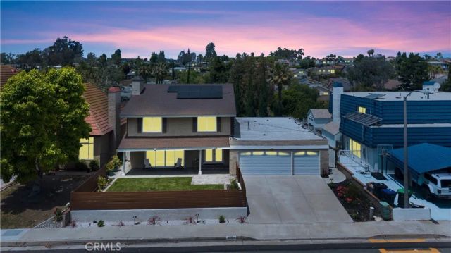 25181 Barents, Laguna Hills, CA 92653
