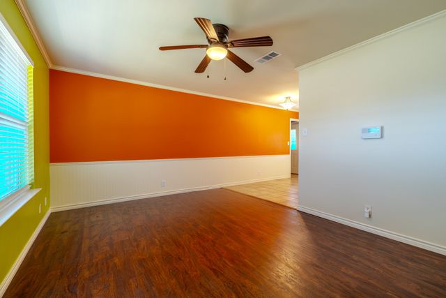 4 Cole Circle, Krum, TX 76249