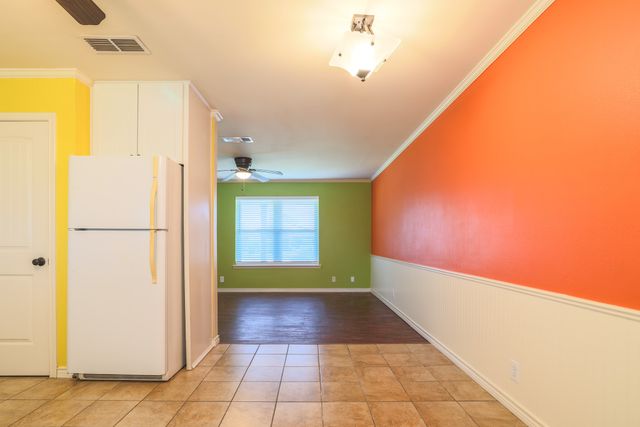 4 Cole Circle, Krum, TX 76249