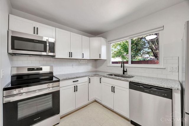 212 Vista Drive, Hamilton, OH 45011