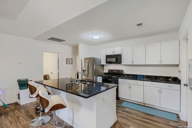 367 Corliss, San Antonio, TX 78220