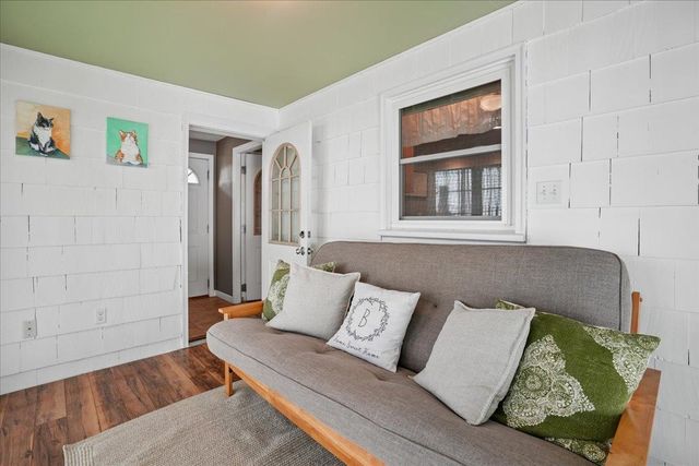 15 Brookman Street, Worcester, MA 01606