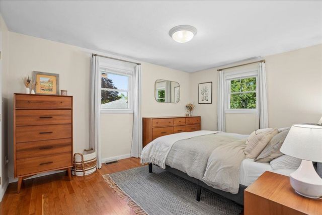 15 Brookman Street, Worcester, MA 01606