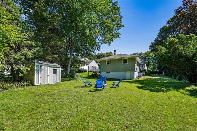 15 Brookman Street, Worcester, MA 01606