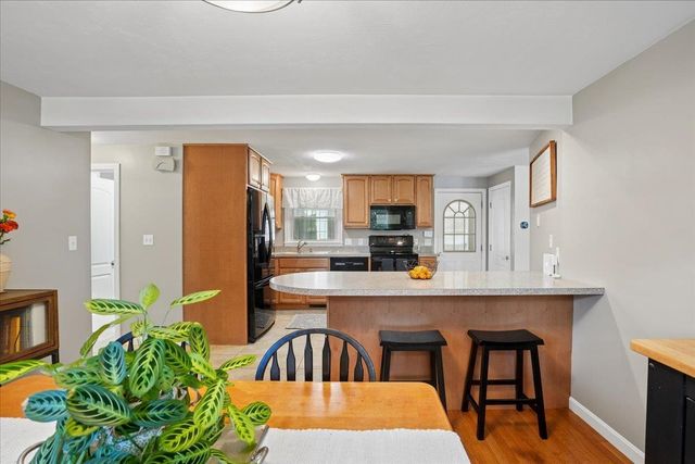 15 Brookman Street, Worcester, MA 01606