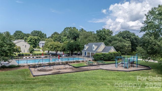 7602 Wynstone Ridge, Huntersville, NC 28078