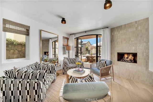 412 Acacia Avenue, Corona Del Mar, CA 92625