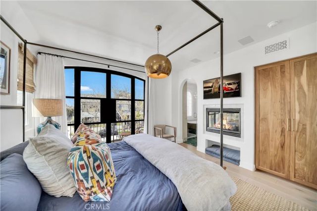 412 Acacia Avenue, Corona Del Mar, CA 92625