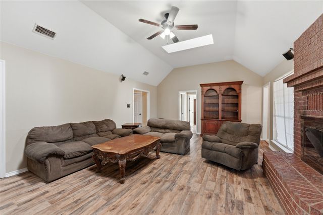 14529 County Road 511, Venus, TX 76084