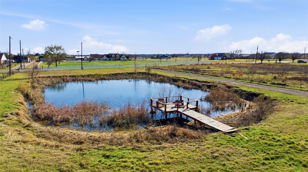 14529 County Road 511, Venus, TX 76084