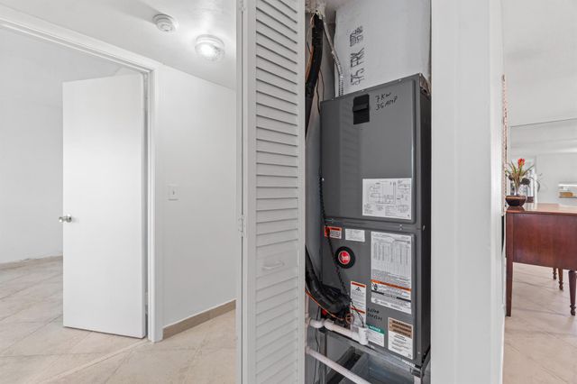 2615 NE 1st Court 303, Boynton Beach, FL 33435