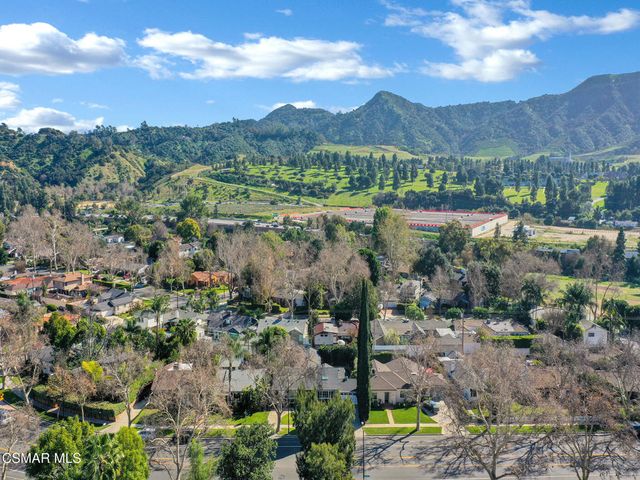 1524 W Riverside Drive, Burbank, CA 91506