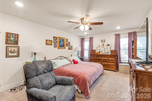 3941 Rothwood Lane, Harrisburg, NC 28075