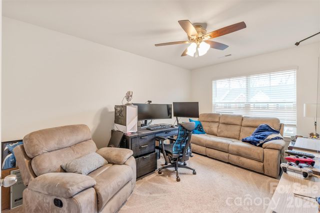 3941 Rothwood Lane, Harrisburg, NC 28075