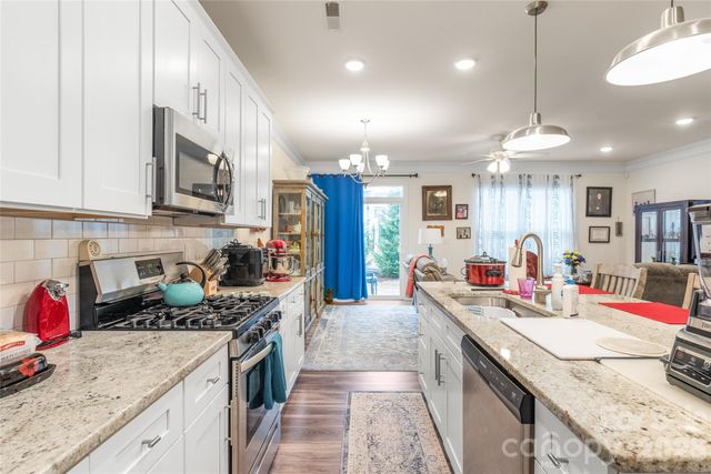 3941 Rothwood Lane, Harrisburg, NC 28075