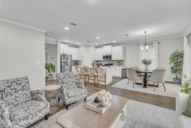 39 BALMORAL CASTLE Drive, St. Johns, FL 32259