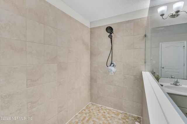 39 BALMORAL CASTLE Drive, St. Johns, FL 32259