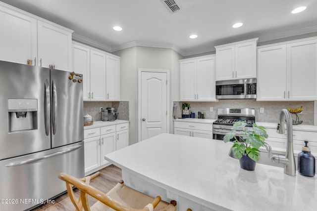 39 BALMORAL CASTLE Drive, St. Johns, FL 32259