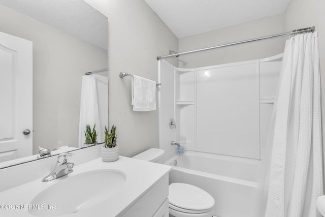 39 BALMORAL CASTLE Drive, St. Johns, FL 32259