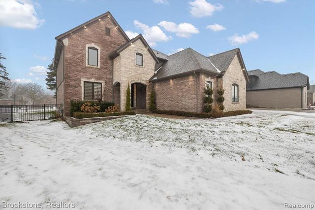 54085 Deadwood Lane, Shelby Twp, MI 48316