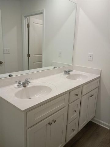 124 Hazel Drive, Mcdonough, GA 30253