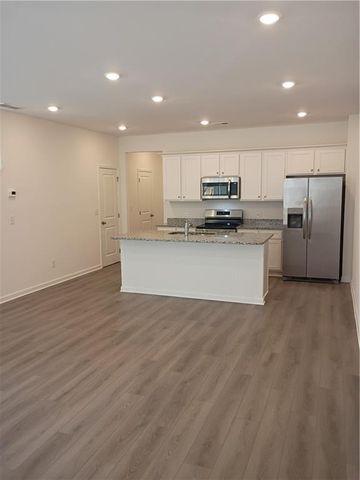 124 Hazel Drive, Mcdonough, GA 30253