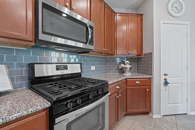 476 Sheepshank DR, Georgetown, TX 78633