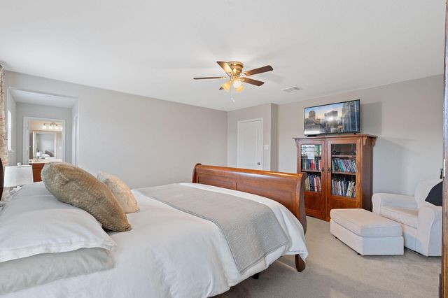 476 Sheepshank DR, Georgetown, TX 78633