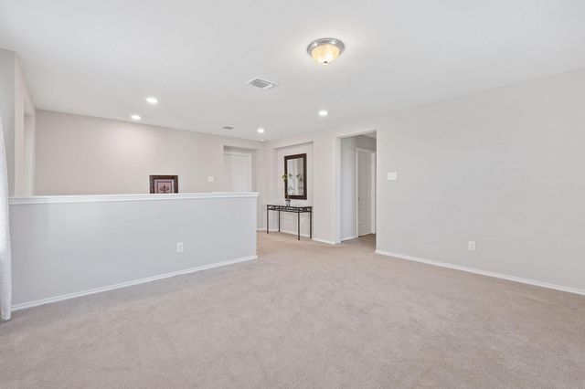 476 Sheepshank DR, Georgetown, TX 78633