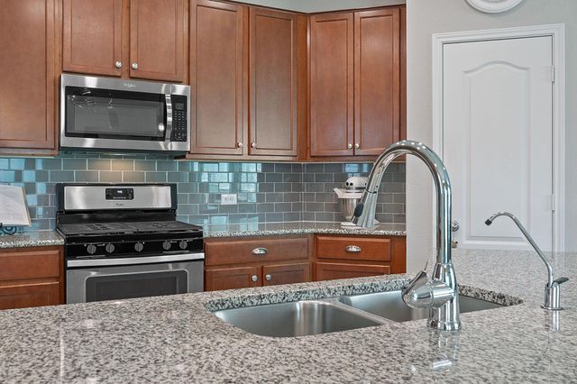 476 Sheepshank DR, Georgetown, TX 78633