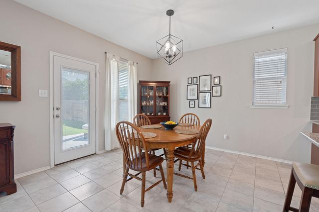 476 Sheepshank DR, Georgetown, TX 78633