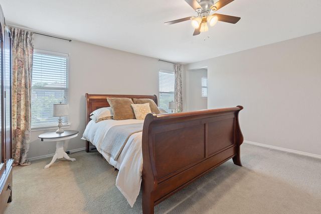 476 Sheepshank DR, Georgetown, TX 78633