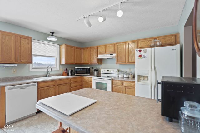 26 E County Road 350 N, Greencastle, IN 46135