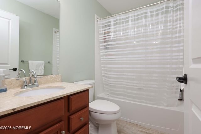 116 Kyle Drive, Tinton Falls, NJ 07712