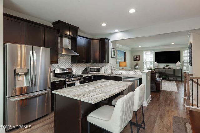 116 Kyle Drive, Tinton Falls, NJ 07712