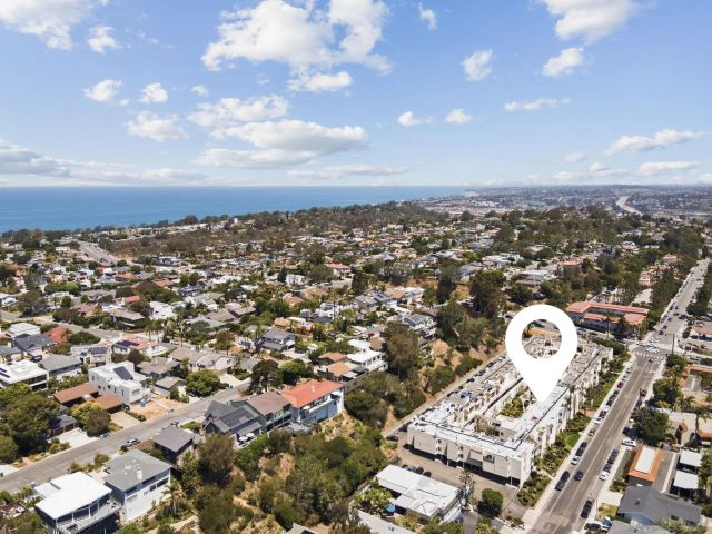 13754 Mango Dr 103, Del Mar, CA 92014