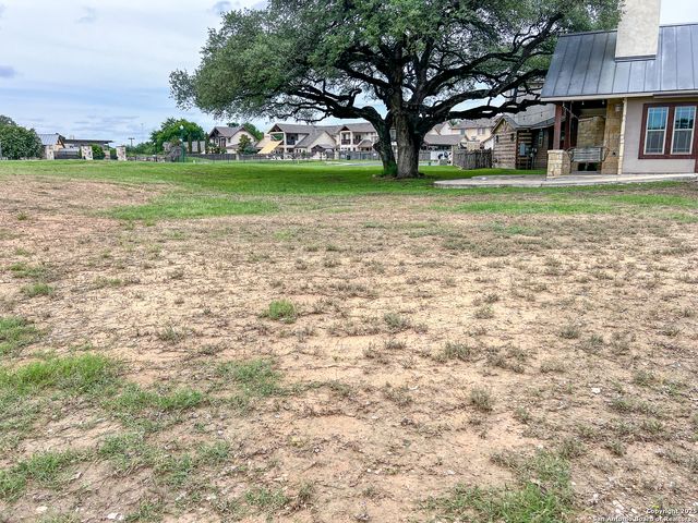 1614 Gruene Vineyard, New Braunfels, TX 78130