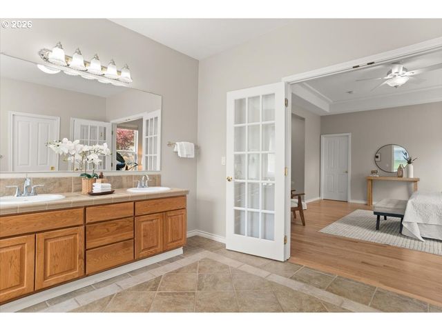 10641 Sw EDGEWOOD Ct, Wilsonville, OR 97070