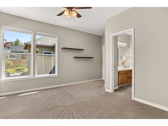 10641 Sw EDGEWOOD Ct, Wilsonville, OR 97070