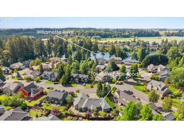 10641 Sw EDGEWOOD Ct, Wilsonville, OR 97070