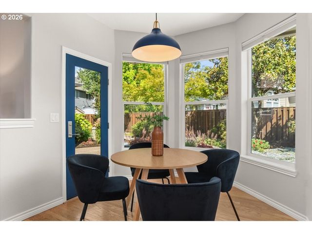 10641 Sw EDGEWOOD Ct, Wilsonville, OR 97070