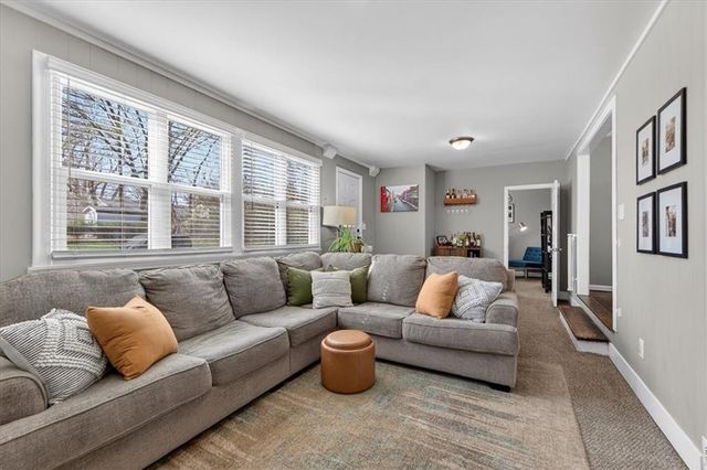 7106 Nall Avenue, Prairie Village, KS 66208