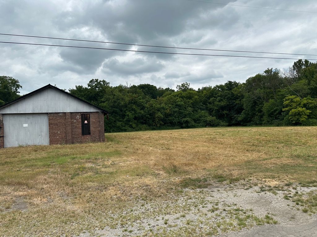 0 Railroad, Mount Pleasant, TN 38474